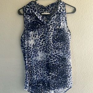 Liz clayborne 100% polyester blouse